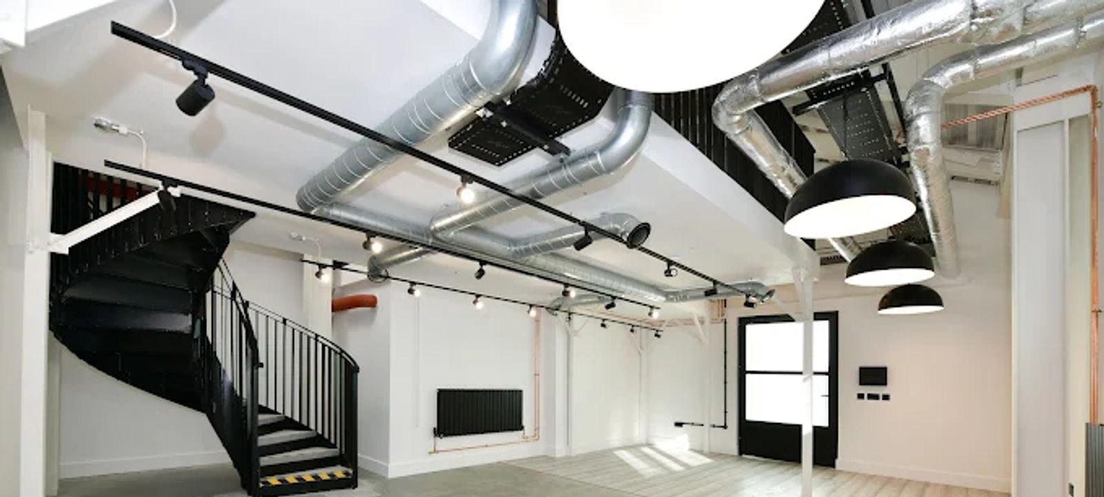 415 Wick Ln Bow, London - Image 1