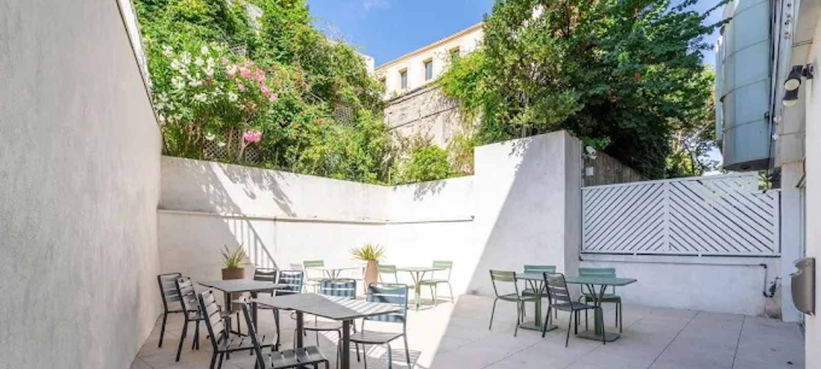 565 Avenue Du Prado, Marseille - Image 1