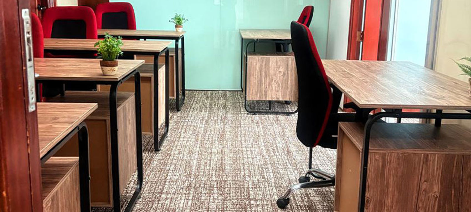 Salcedo Village 107 Lp Leviste Street, Makati - Image 1