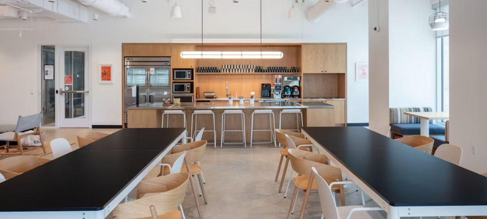 10900 Stonelake Boulevard, Austin - Image 1