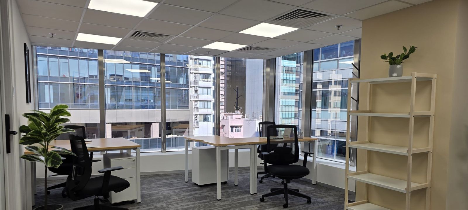 30 Canton Road Tsim Sha Tsui, Kowloon - Image 1