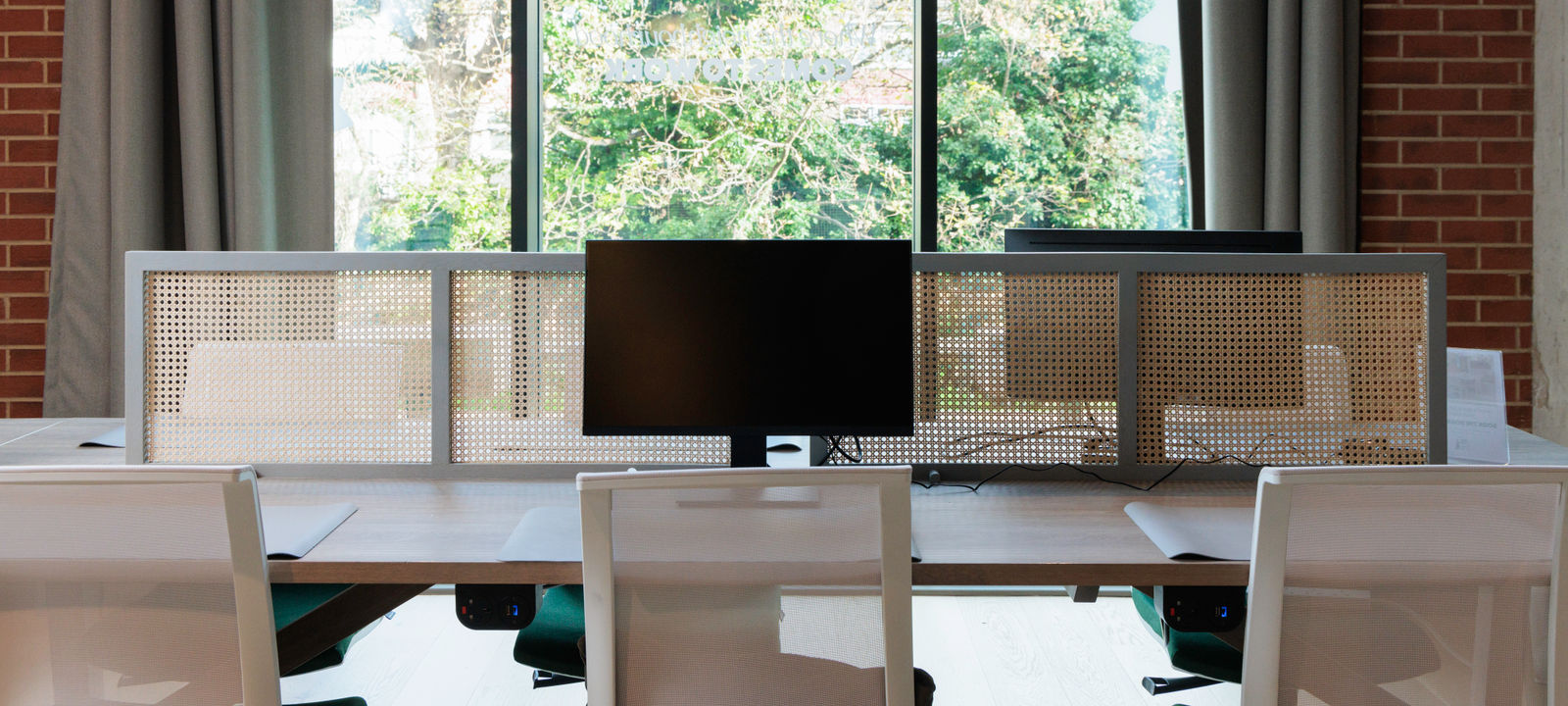 5 Person Coworking Space at 21 Trewint St, London | Office Hub