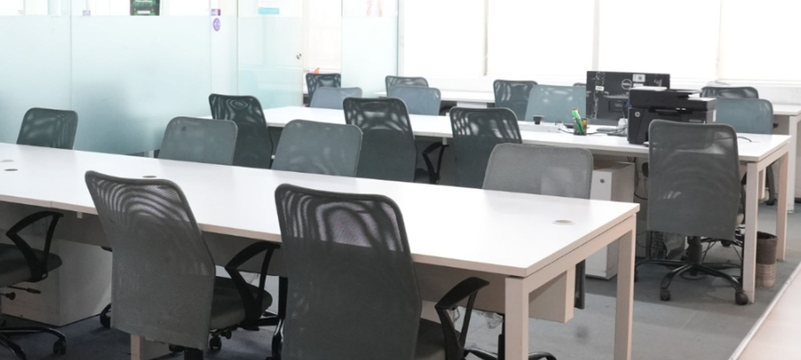 Palm Beach Rd Sector 15 Cbd Belapur, Mumbai - Image 1