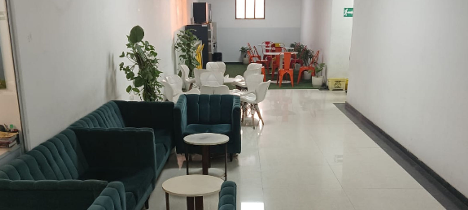 Palm Beach Rd Sector 15 Cbd Belapur, Mumbai - Image 1