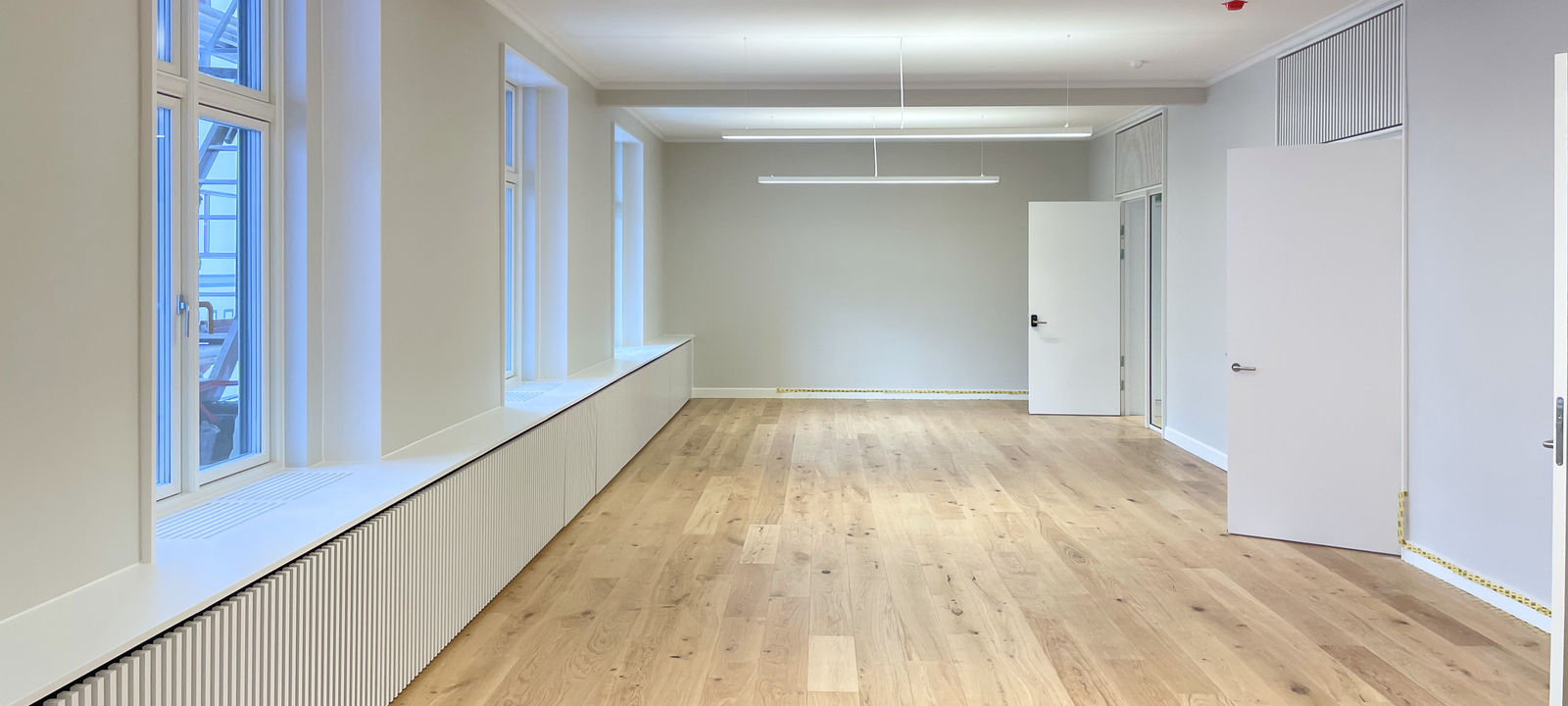 6 Rådhuspladsen, København - Image 1
