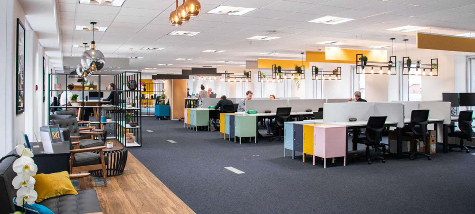 27 King Street, Leeds - Image 1