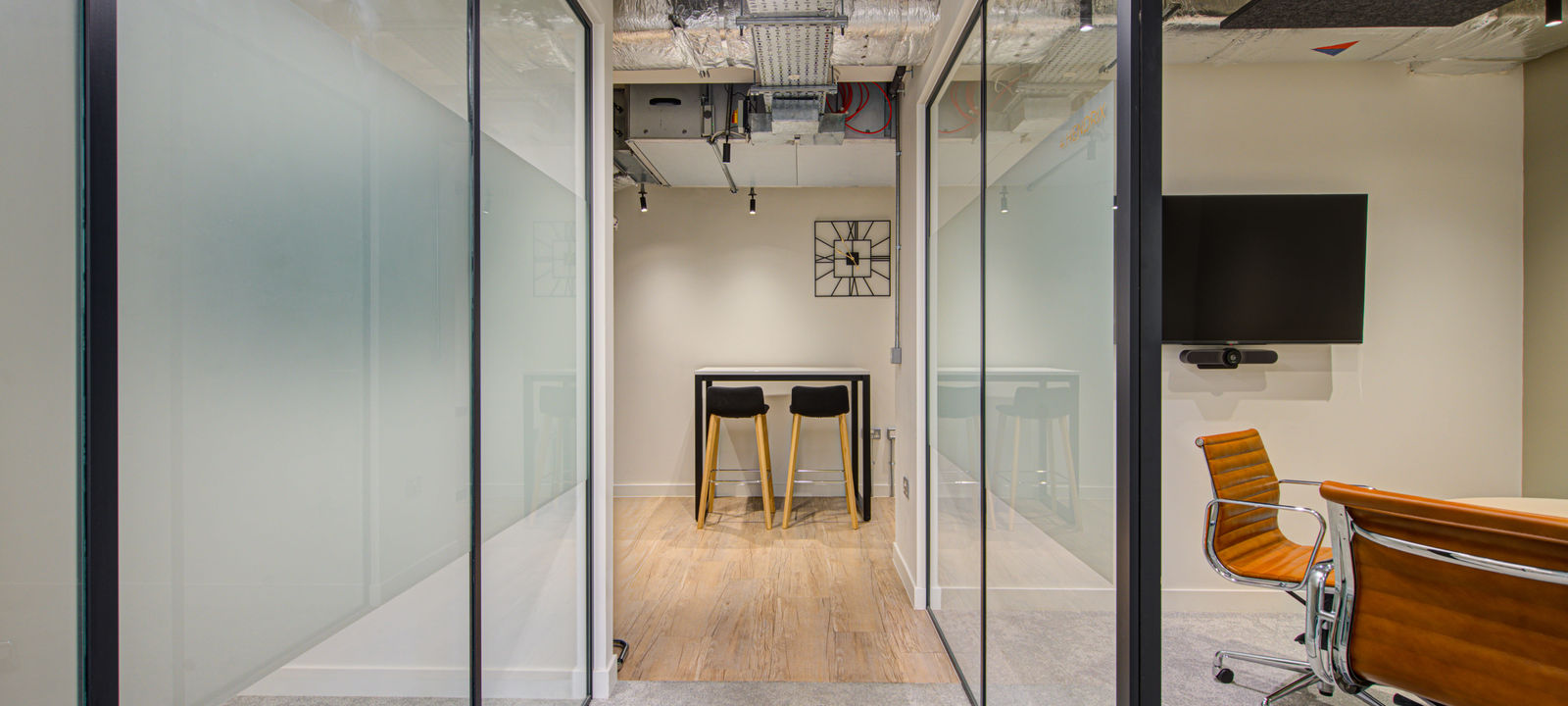 54 Brook's Mews, London - Image 1