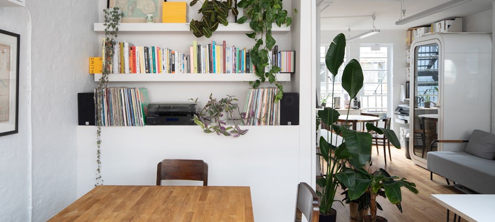 25 Lexington St, Soho - Image 1