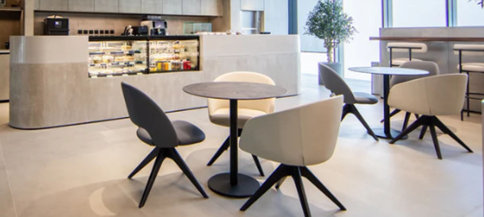Al Qouz Indthird, Dubai - Image 1