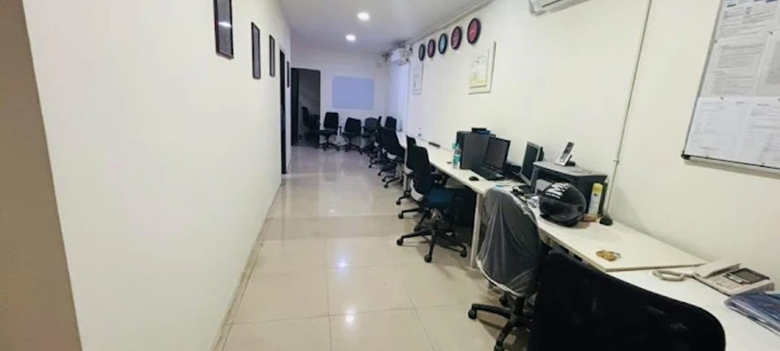 Workz Floor Motati Meadows 103 Old Madras Rd Bennigna Halli C V Raman Nagar Workz Floor Motati Meadows 103 Old Madras Rd Bennigna Halli C V Raman Nagar, Bengaluru - Image 1