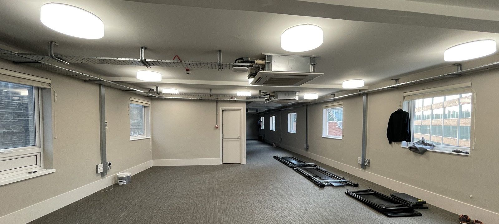 421 New Kings Road, London - Image 1