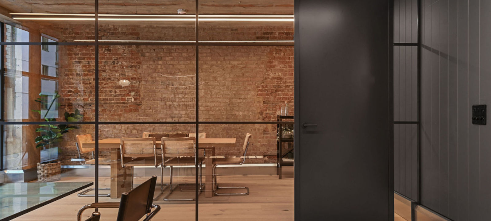 16 Mortimer St, London - Image 1