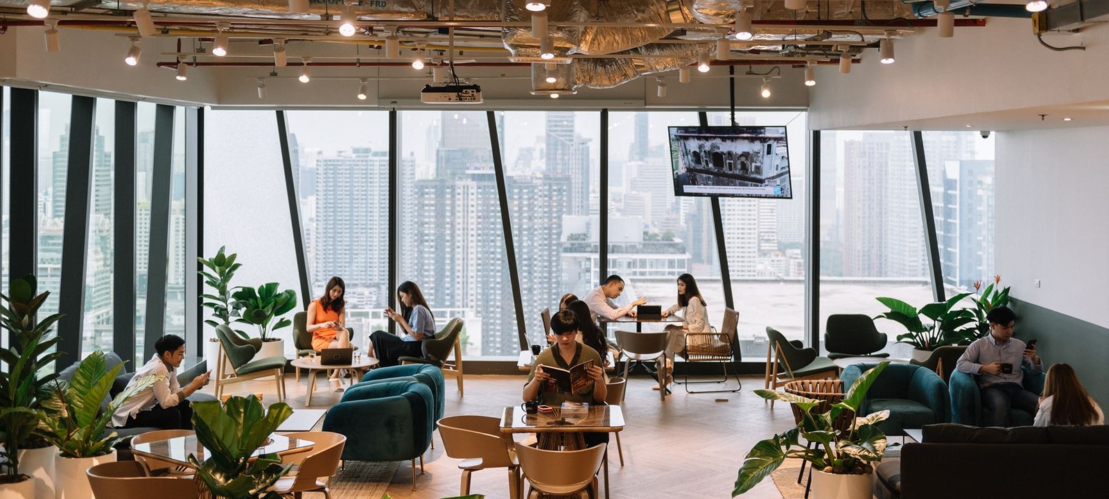 9 Rama Ix Road Khwaeng Huai Khwang, Bangkok - Image 1