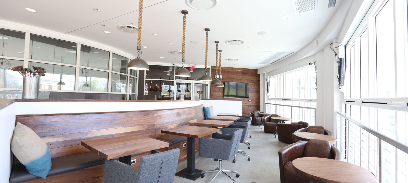 3365 Piedmont Rd Ne, Atlanta - Image 1