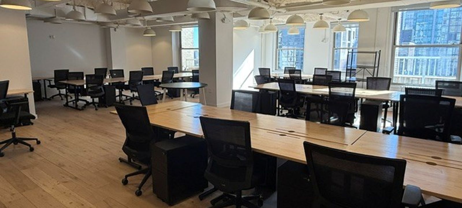16 East 34th Street, New York - Image 1