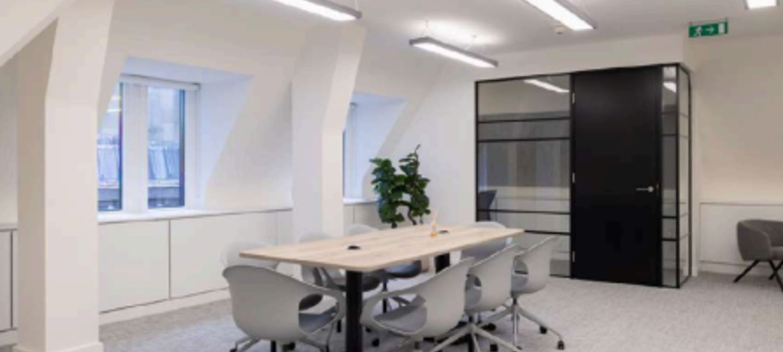 38 Threadneedle Street, London - Image 1