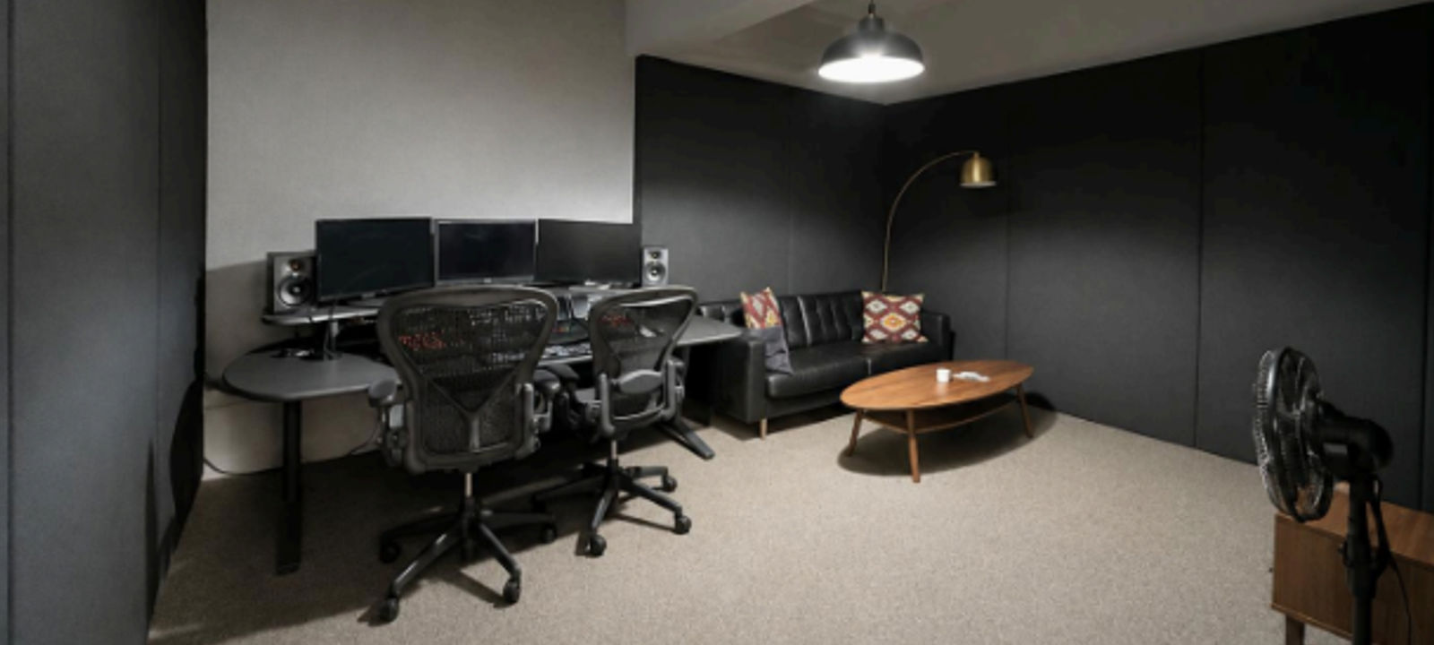 18 Bevis Marks, London - Image 1
