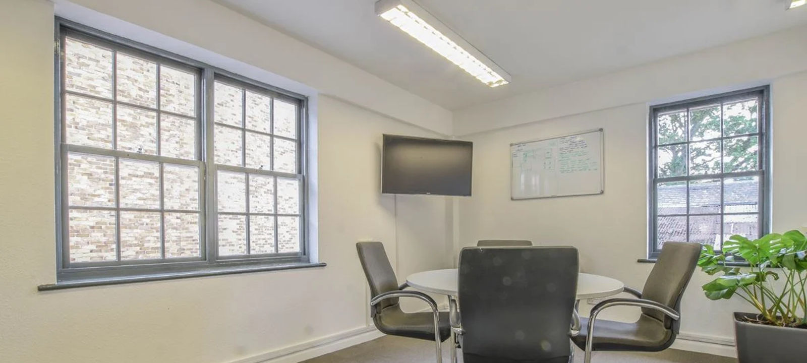 4 Fore Street, Hertfordshire - Image 1