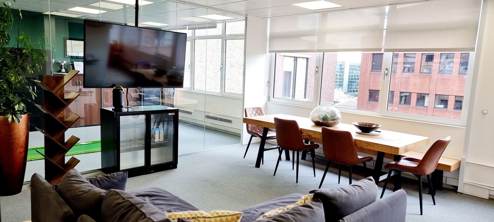 19/21 Great Tower Street, London - Image 1