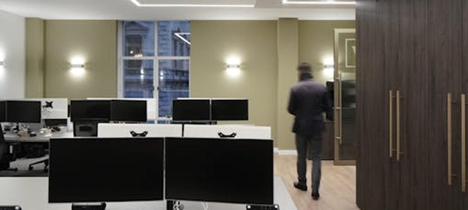 30 St James's Square, London - Image 1