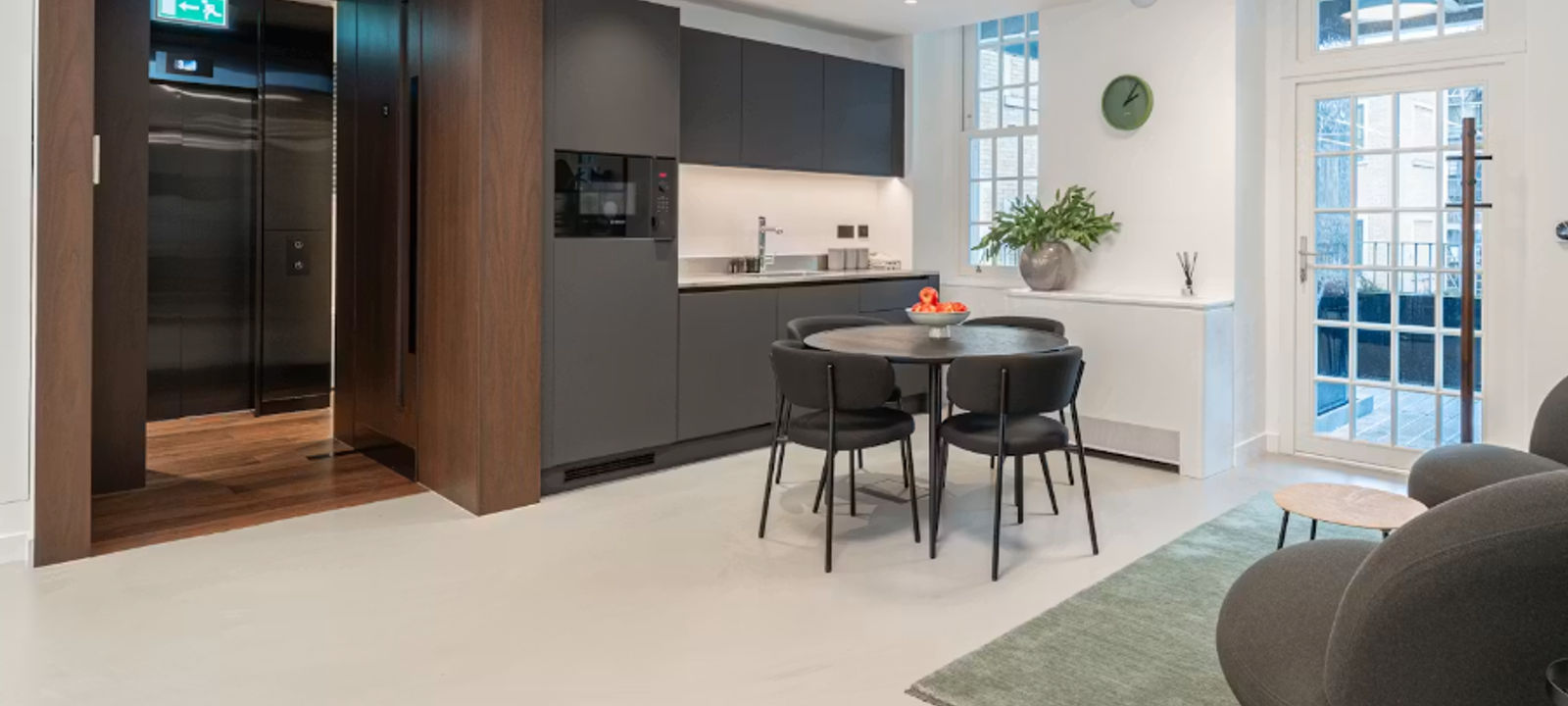 15 Berkeley Street, London - Image 1