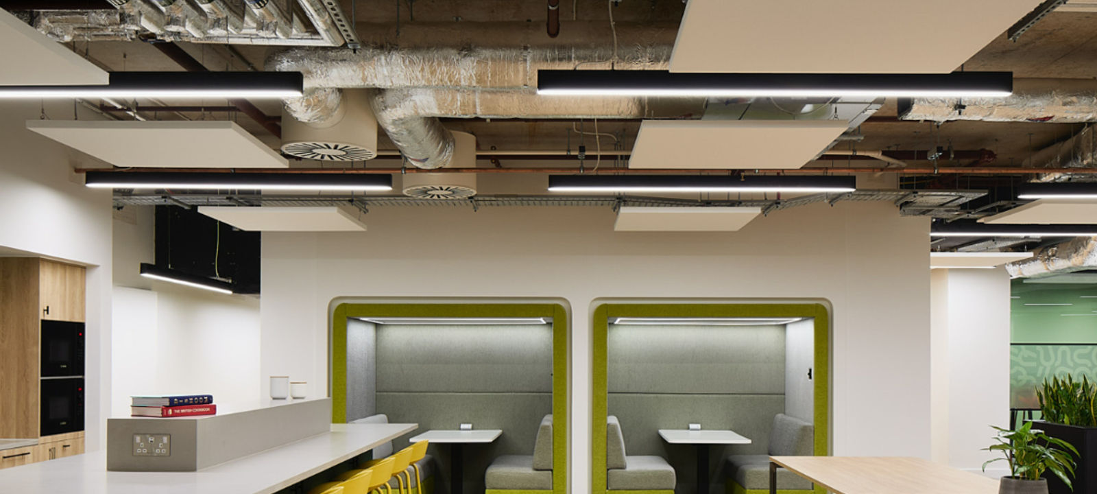 65 Clifton St, London - Image 1
