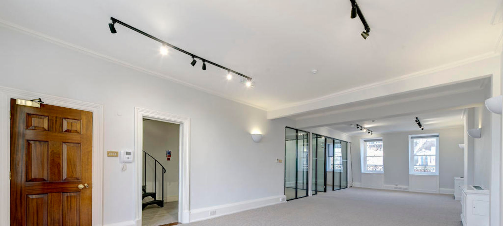 26 Grosvenor Gardens, London - Image 1