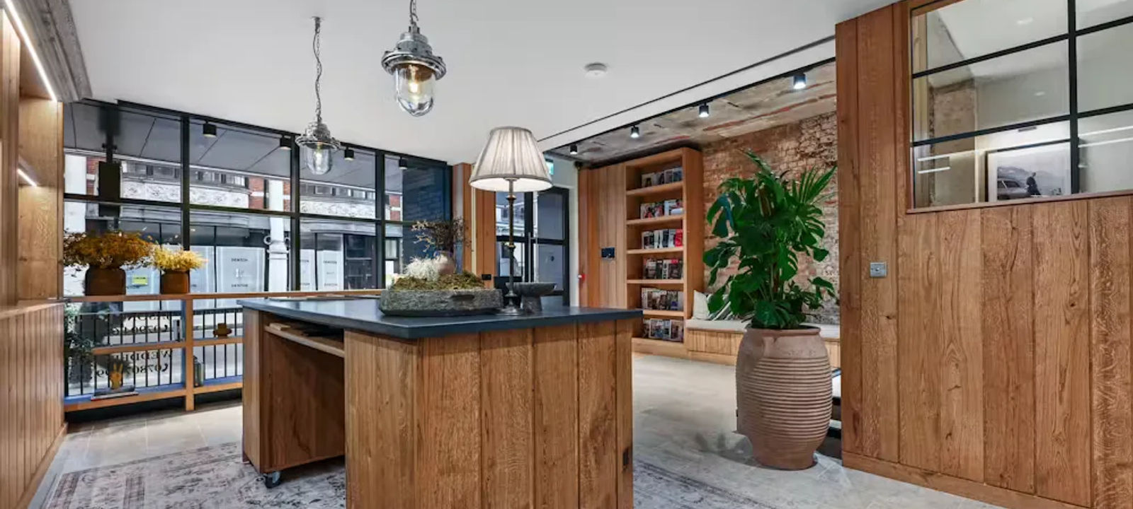 16 Mortimer Street, London - Image 1