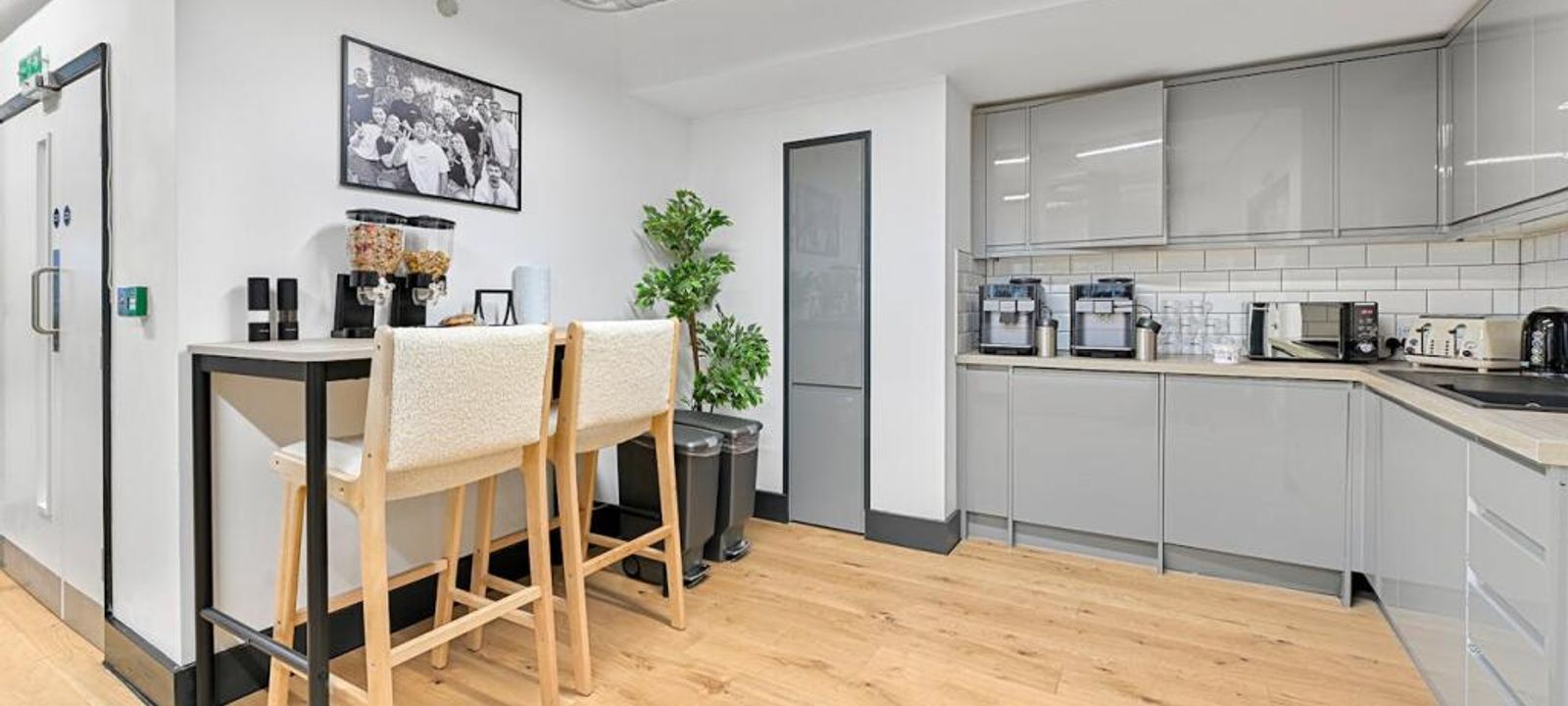 130 City Road, Shoreditch - Image 1