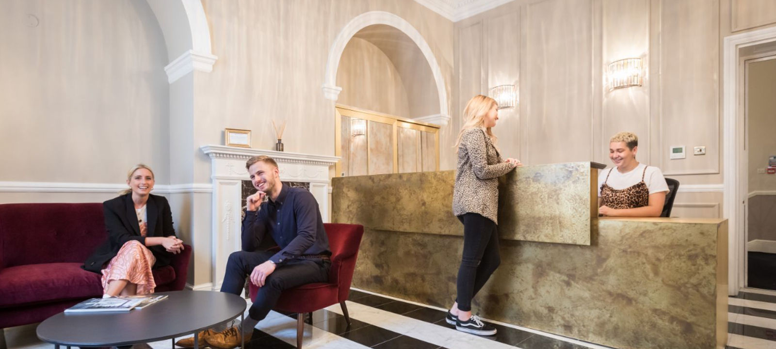 49 Grosvenor Street, London - Image 1