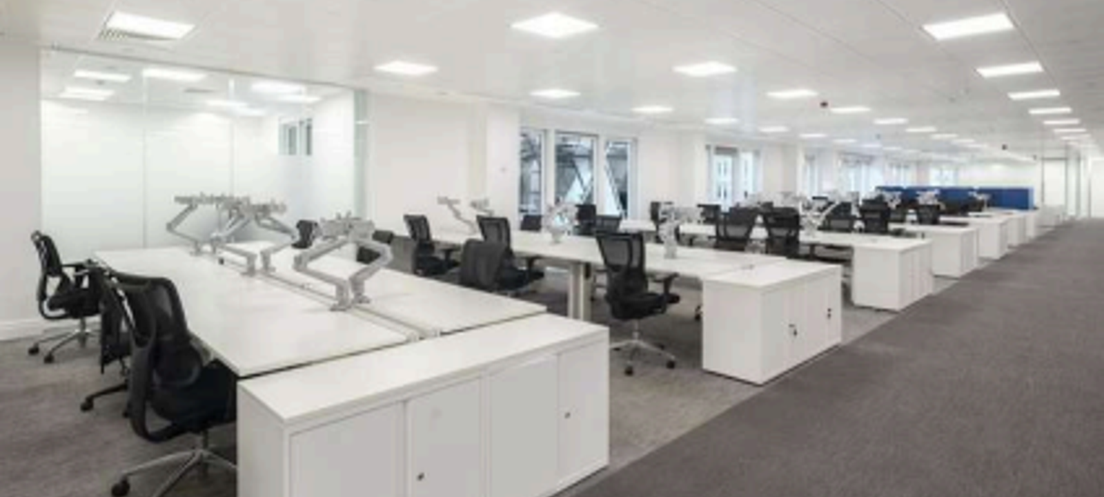 10 St Mary Axe, Aldgate London - Image 1