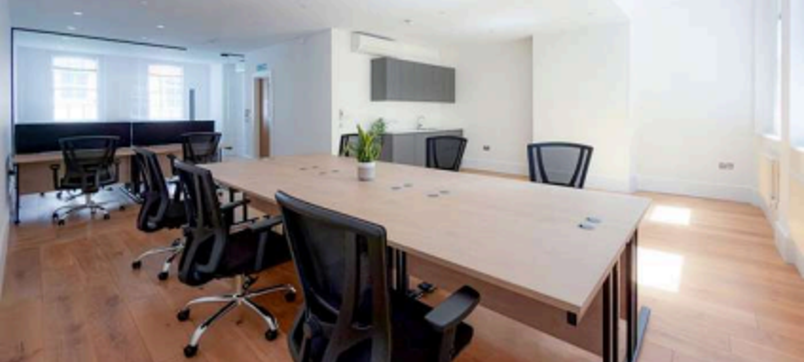 44 Clerkenwell Close, Clerkenwell London - Image 1