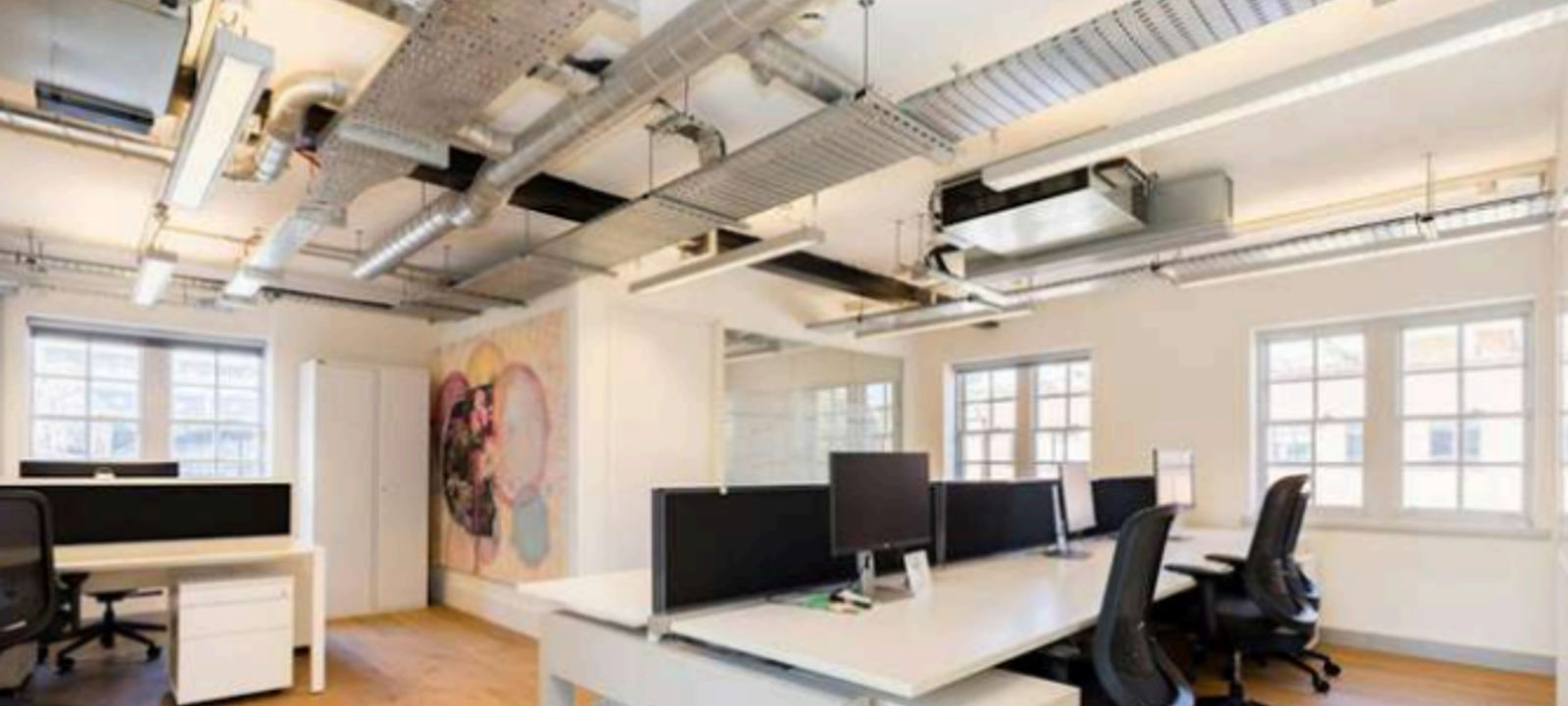 150 Waterloo Rd, London - Image 1