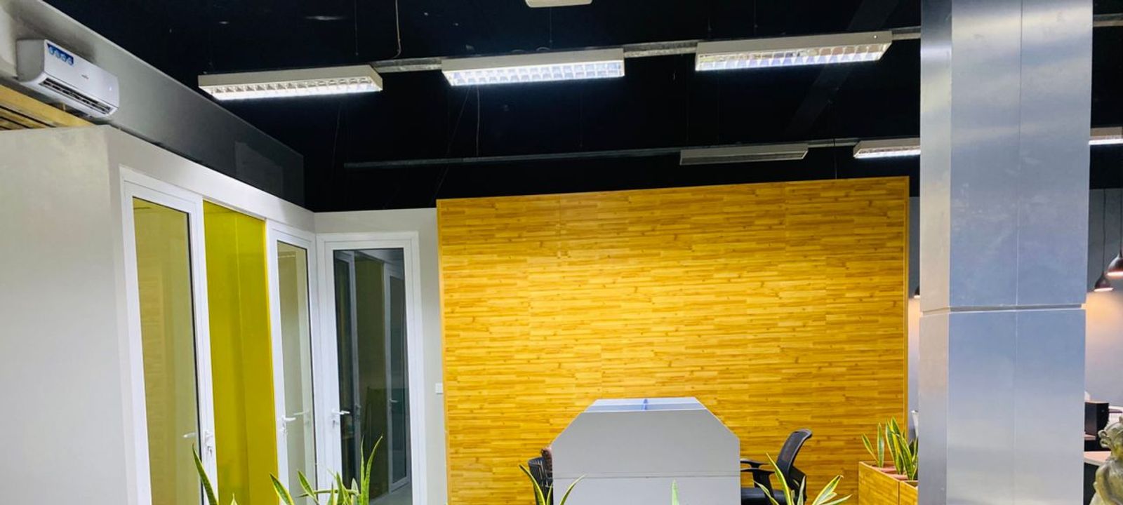 Tbs Lagos Island, Lagos - Image 1