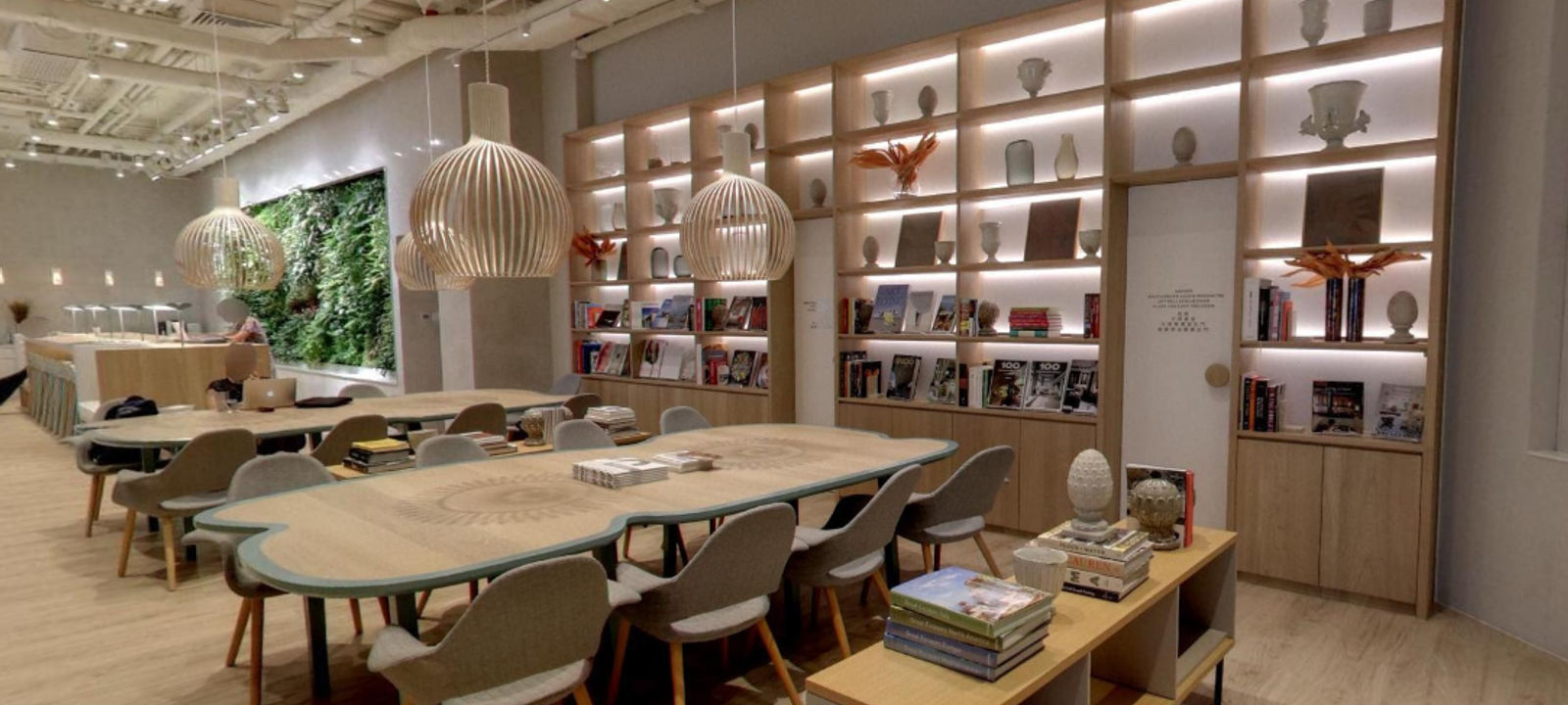 1 Tang Lung Street, Causeway Bay - Image 1