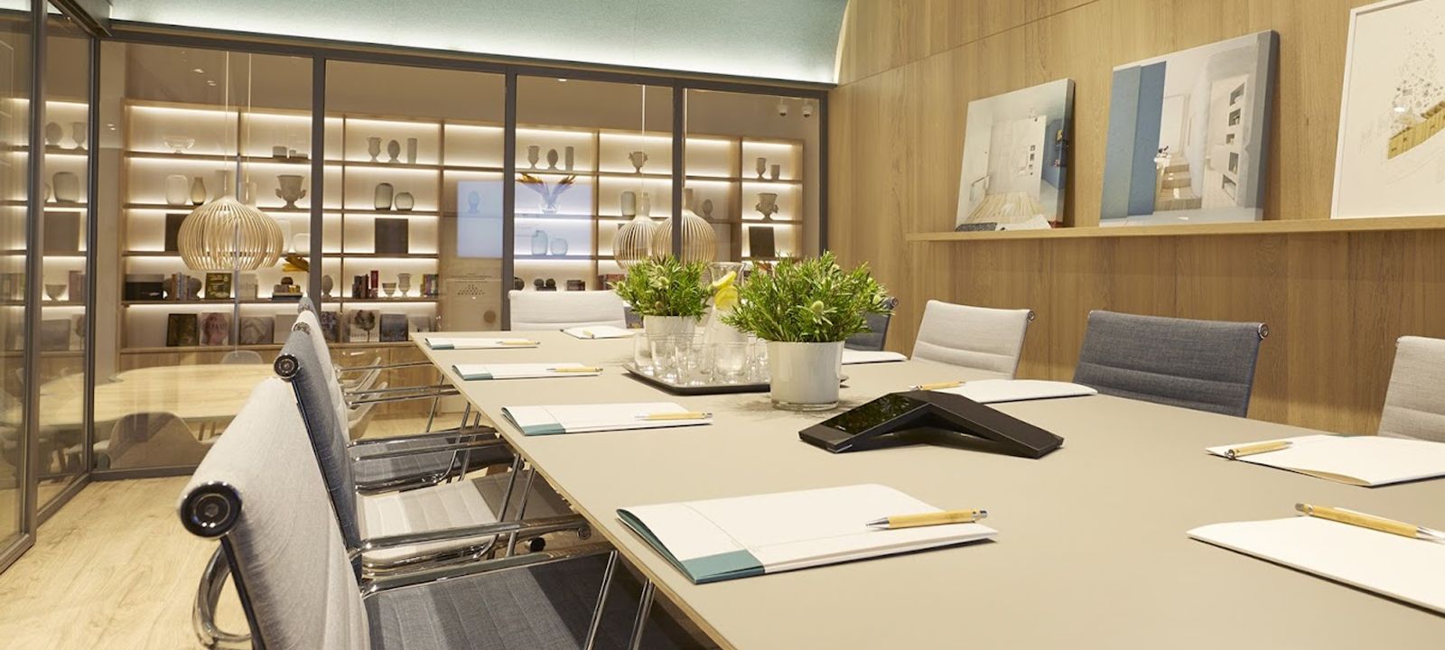 1 Tang Lung Street, Causeway Bay - Image 1