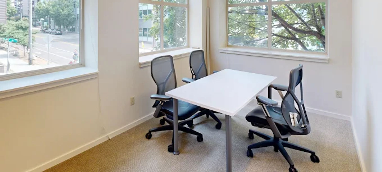 1425 Dexter Avenue N, Seattle - Image 1