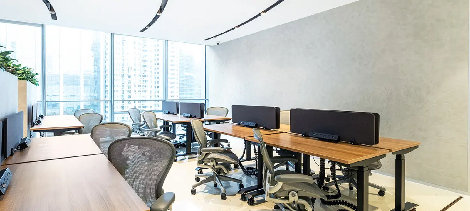 385 Tianhe Road, Tianhe Guangzhou - Image 1