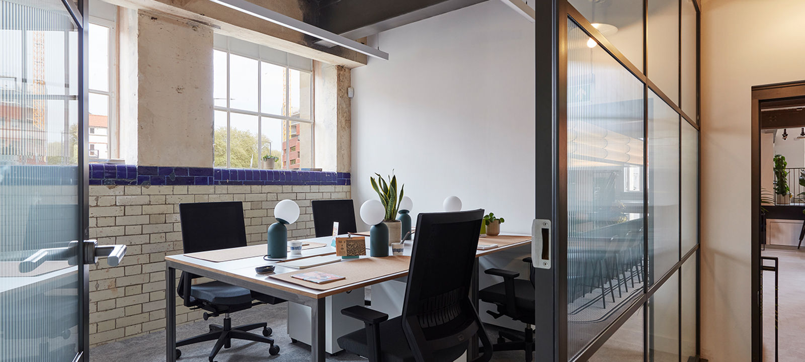 Finzels Reach, Counterslip - Image 1