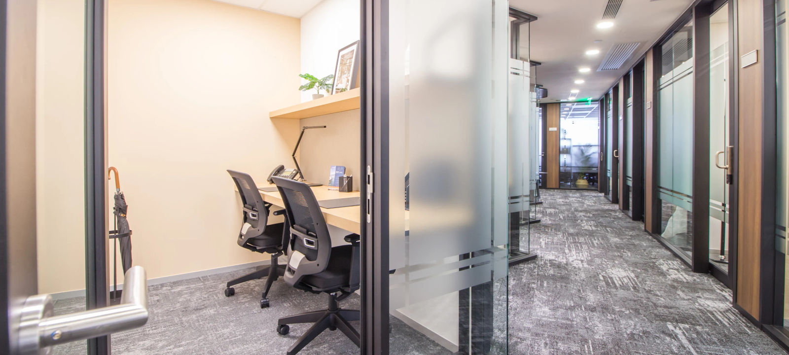 18 Harcourt Road, Admiralty - Image 1