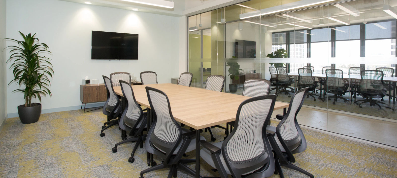 700 South Flower Street - Suite 1000, Los Angeles - Image 1