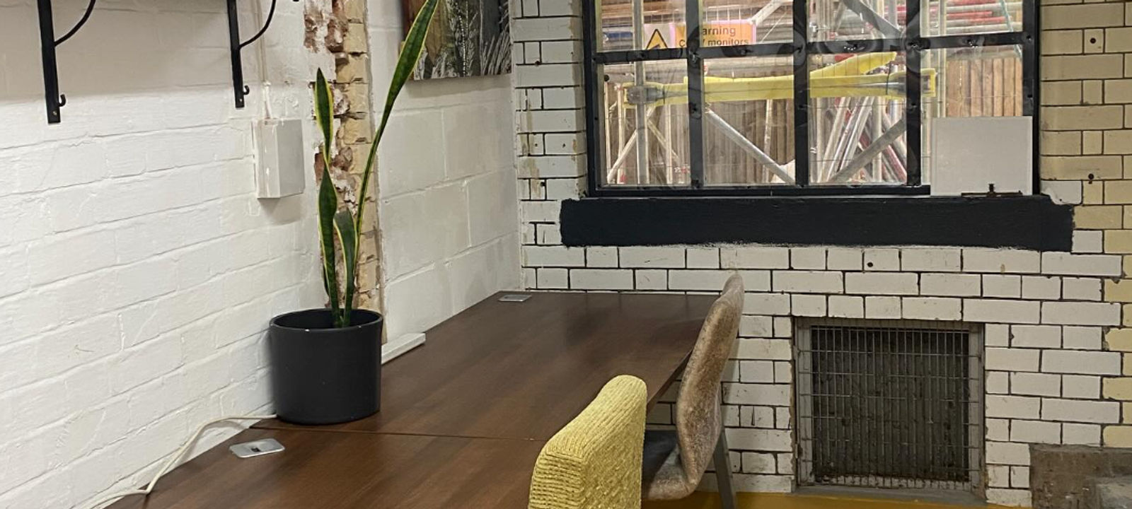 166 North END, Croydon - Image 1