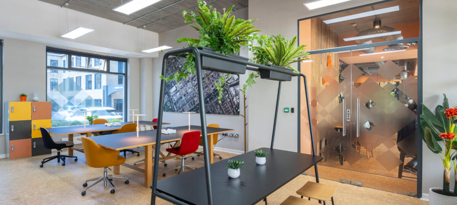 282 Witan Gate West, Milton Keynes - Image 1