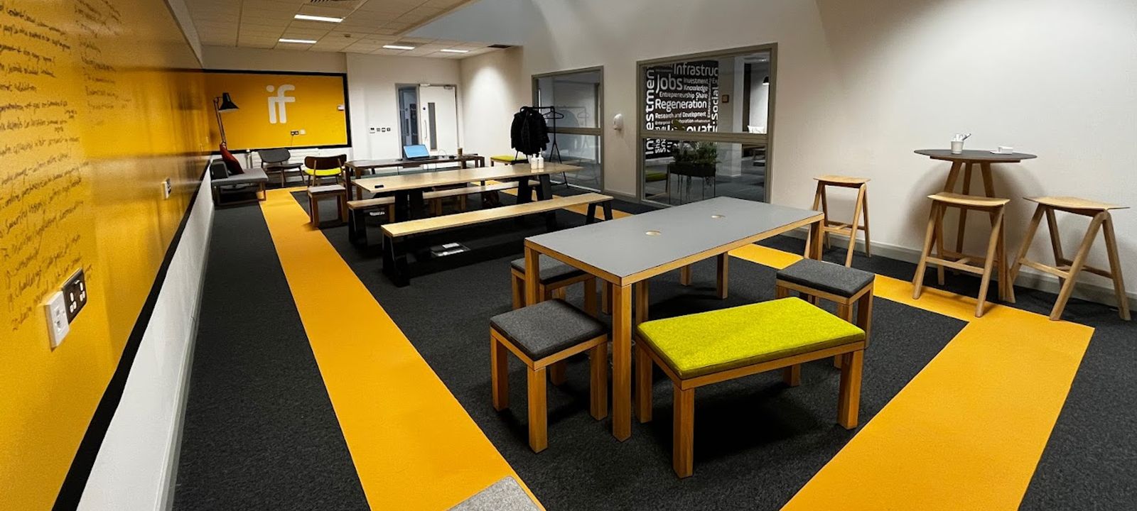 385 Springfield Rd, Belfast - Image 1