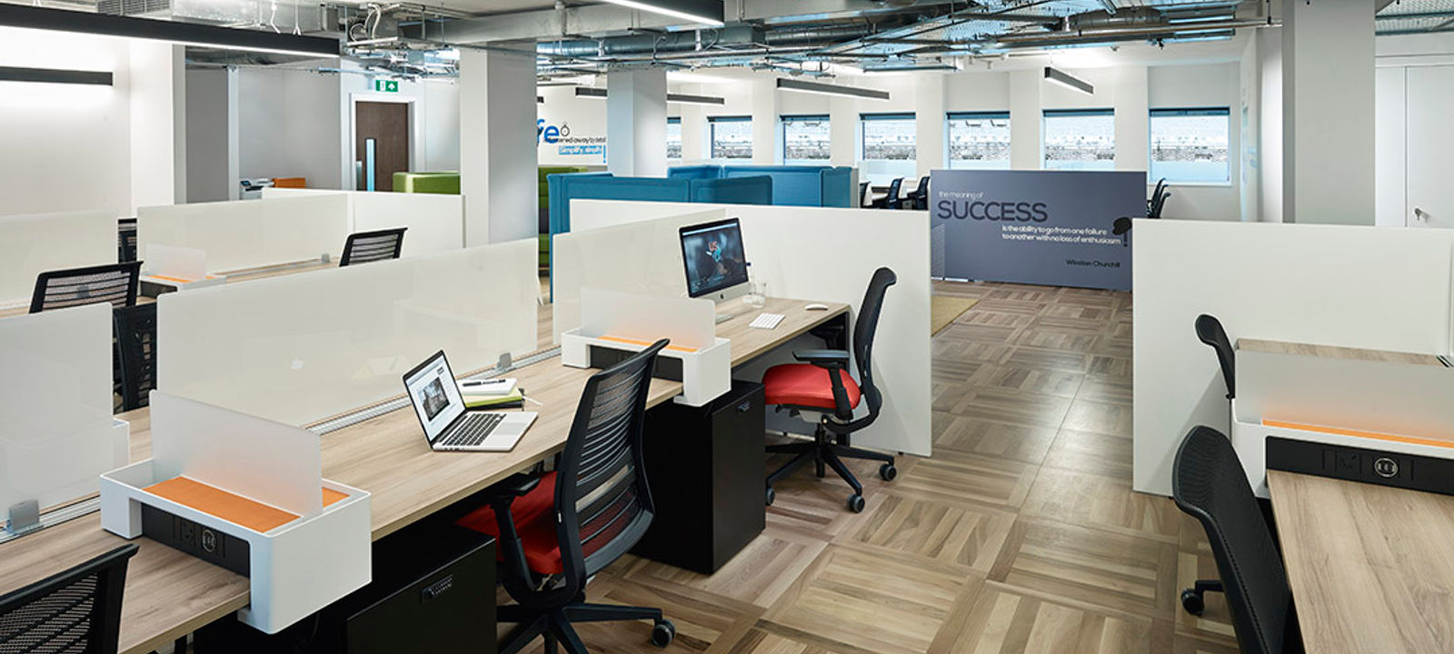 7 Harp Lane, London - Image 1