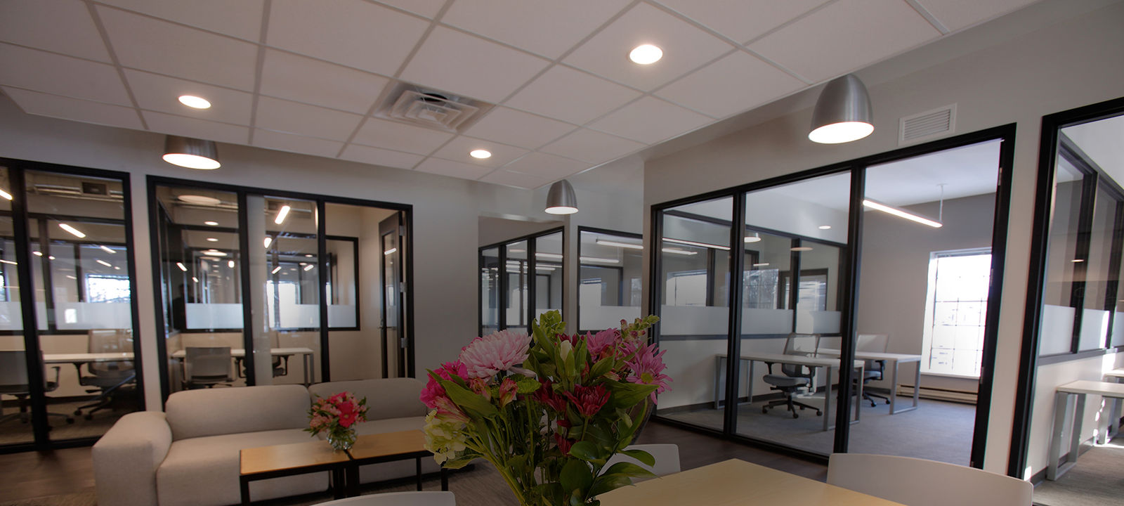 5215 N Ironwood Rd, Milwaukee - Image 1