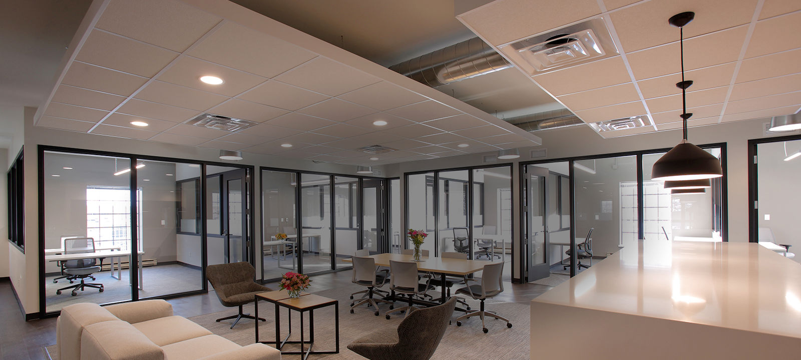 5215 N Ironwood Rd, Milwaukee - Image 1