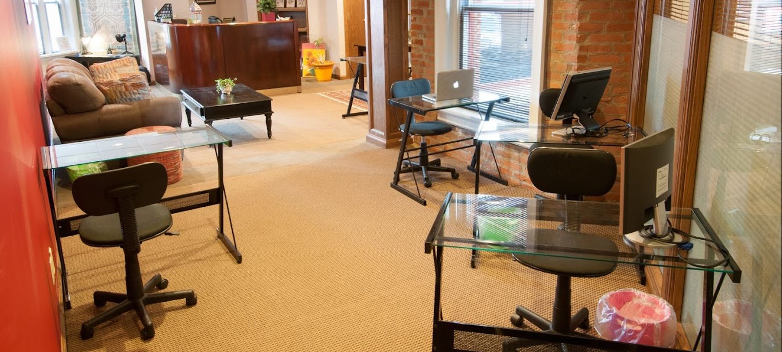 341 S 3rd St, Columbus - Image 1