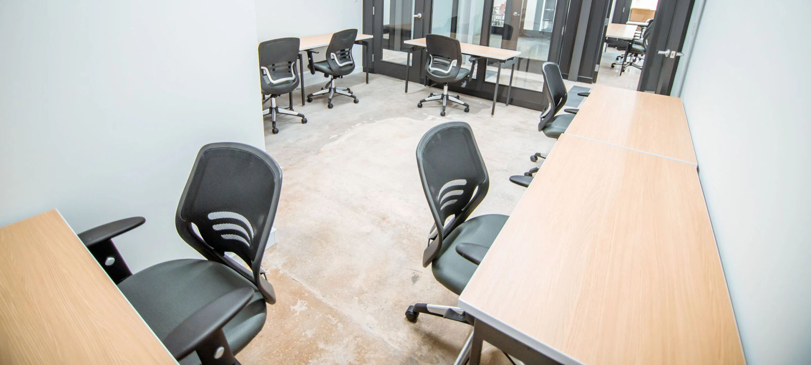 114 Nw 25th St, Miami - Image 1