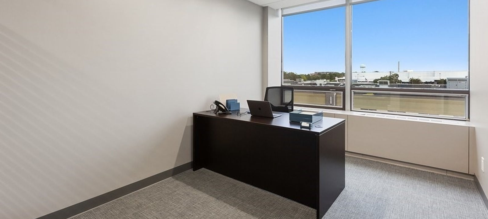 1 Old County Road, Long Island - Image 1